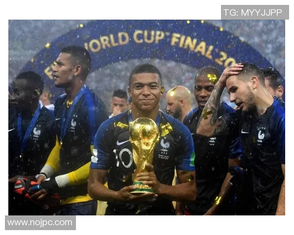 昔日王者姆巴佩状态下滑如何调整未来发展道路再塑辉煌