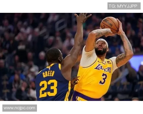 战术革新与团队协作如何成为湖人新教练带队成功的关键